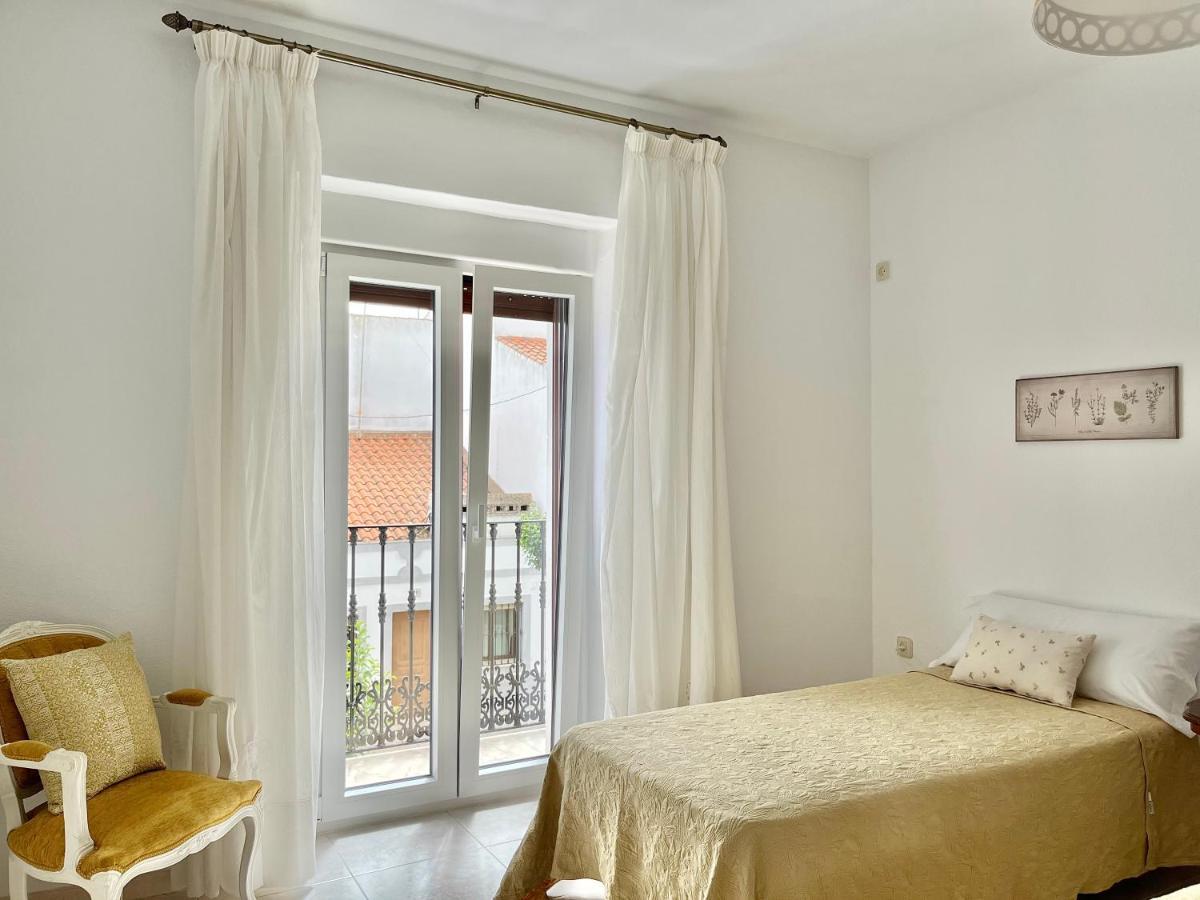 Apartamento Turistico Casa Bari Olivenza Exterior foto